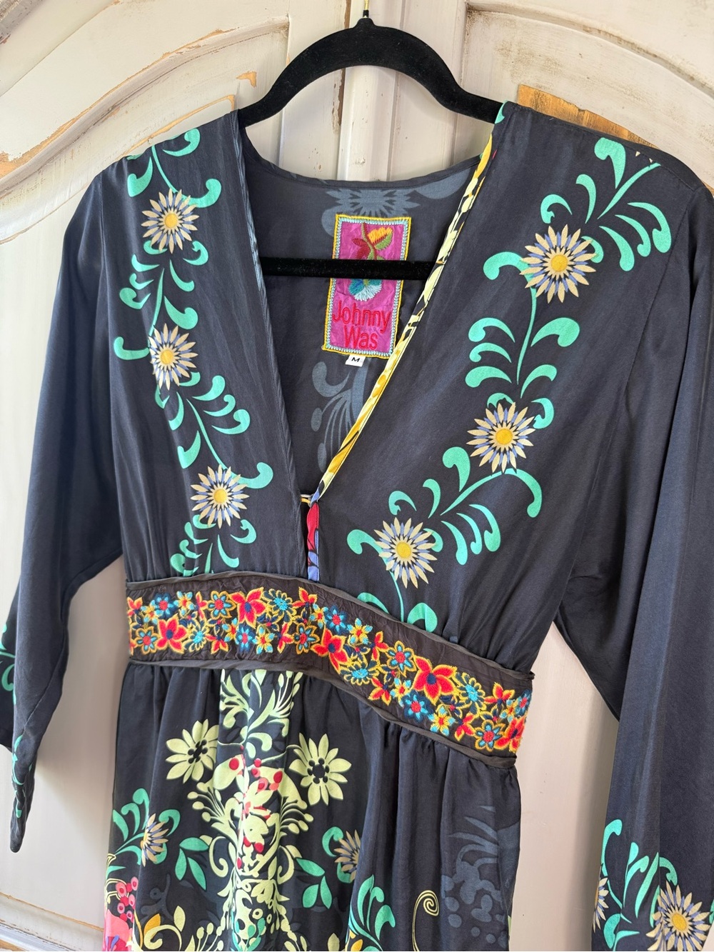 Johnny Was | 100% Silk Floral Plunge V-Neck Belted Boho Tunic Dress Size M - Picture 4 of 10